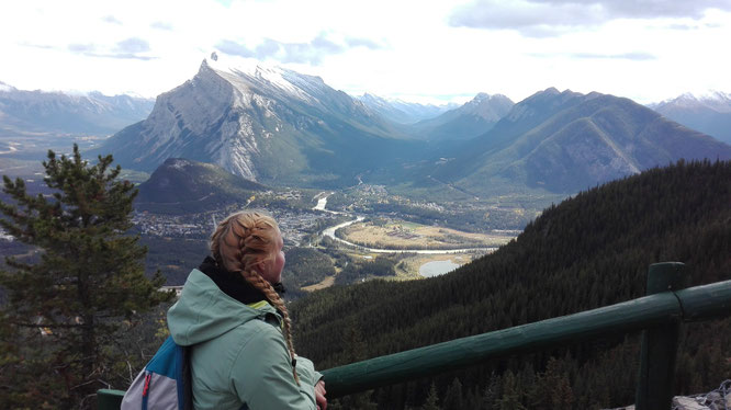 Der Blick von Norquay aus - Mit der Seilbahn fährt man hoch auf den Berg Norquay und hat einen tollen Blick auf Banff!