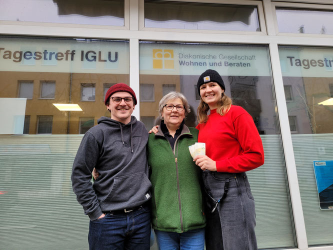 Jonda Napieralski, Birgit Burbach und Victoria Charlos vom Tagestreff Iglu