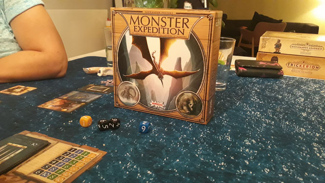 Kniffel Ah Monsterjager Fantasy Buchtrilogie Erek