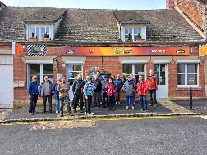 St Martin aux bois - rando  9km et Bistrot de Pays puis 6 km - Mercredi 8 mars 2023 - 28 personnes