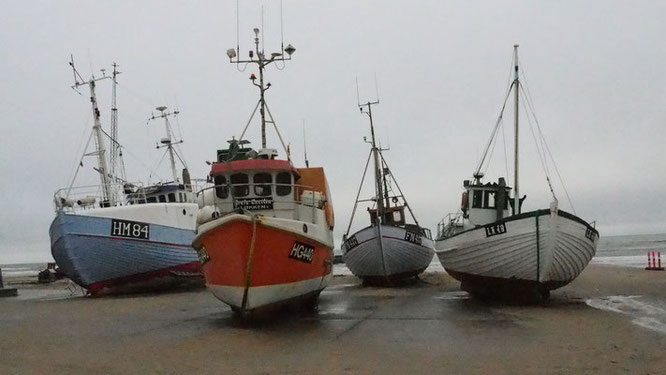 Bild: Fischerboote auf dem Strand