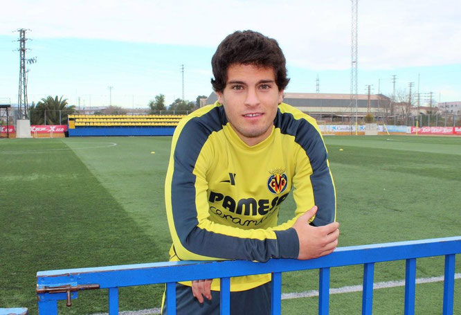 Roberto Olabe jugará a partir de ahora con el Villarreal C. Foto: @robertolabe