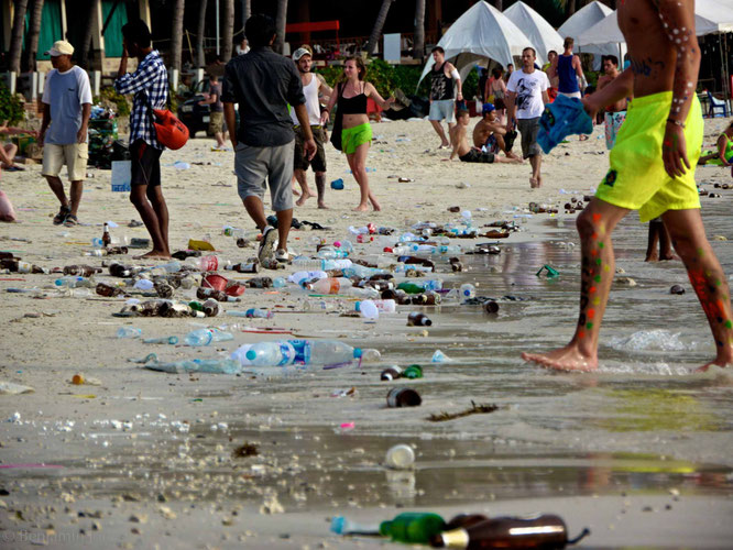 Full Moon Party Trash