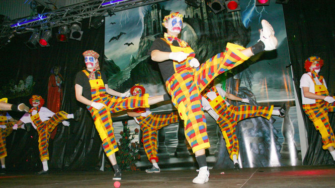 Das Männerballett der Kappeskepp im Jahr 2012.