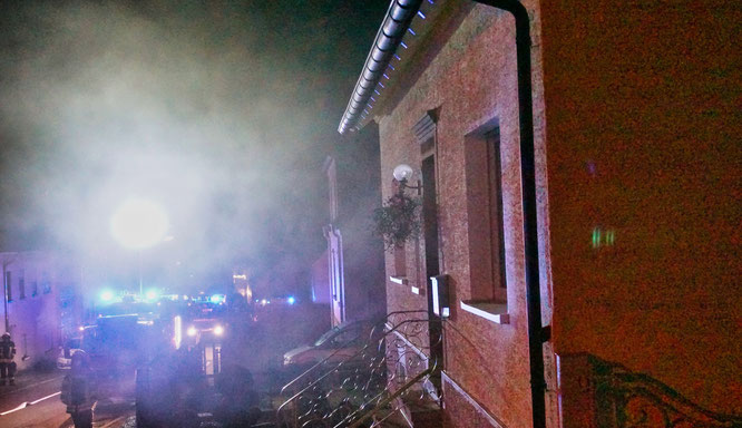 60 Feuerwehrleute waren im Einsatz