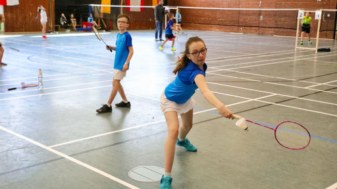 Fabian und Annika Karmann kamen im U13-Mixed bis ins Halbfinale.