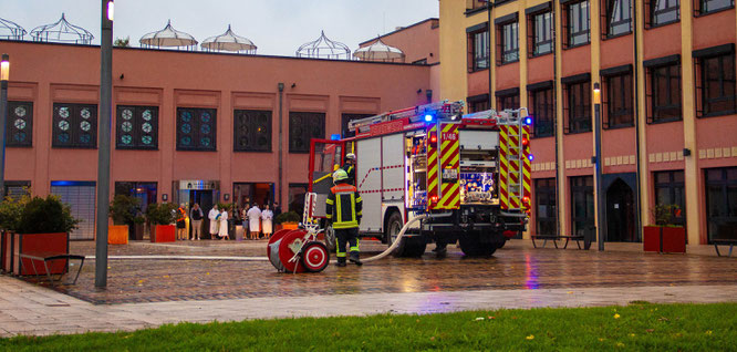 In der Saarland-Therme wurde am Samstagmorgen der Notfall geprobt.