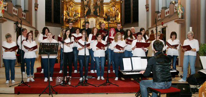 Die Happy Voices sind eine weitere Sparte die Hanweiler Kirchenchores.