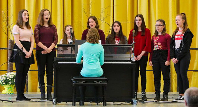 Der Jugendchor Young Harmony.