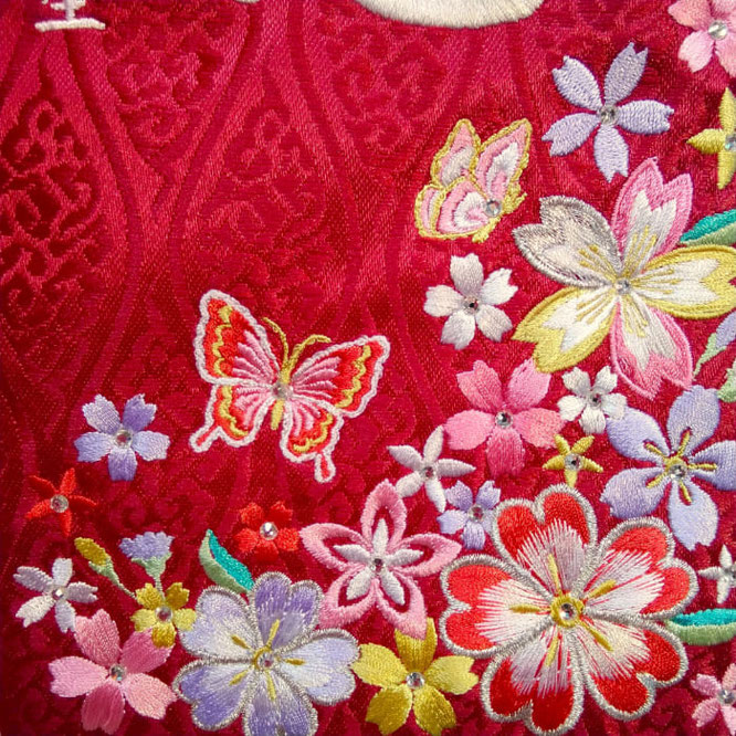 名前旗 風花（小）赤 立湧 白糸刺繍 高さ39cm（3443）蝶と桜を刺繍入れ