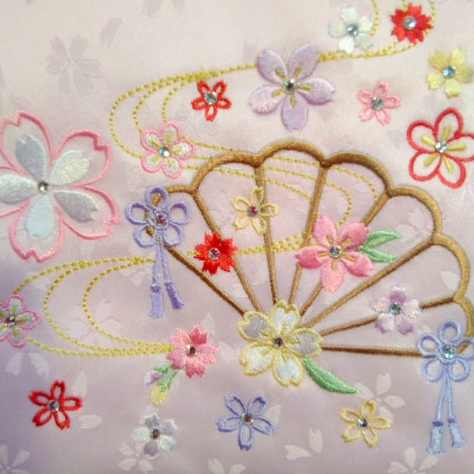 名前旗 流水扇(小)薄ピンク 紫糸刺繍 高さ39cm(3368)縁起の良い扇と花柄を刺繍入れ