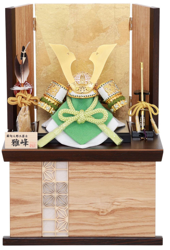 雅峰作 兜5号収納箱飾り（6M22-GT-701）