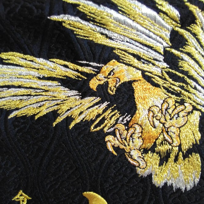 名前旗 名物裂(小)黄金鷹 黒 金糸刺繍 高さ38cm(175-899)縁起の良い鷹