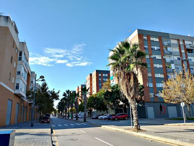 Es el nuevo barrio de moda en Valencia: Nou Benicalap... Situado entre la calle Salvador Cerveró y el antiguo camino de Moncada.