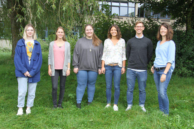 Bild (v.l.n.r): Isobell Fraser, Sarah Möckel, Linda Schneeberger, Elena Hebling, Felix Rieber, Anne Helmers. Nicht auf dem Foto ist Patricia Schromm.