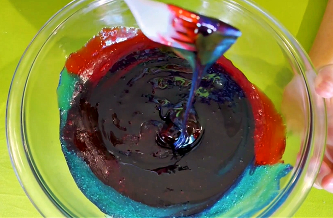 melted gummy worms, fun kid project, diy edible slime for kids, kids kitchen