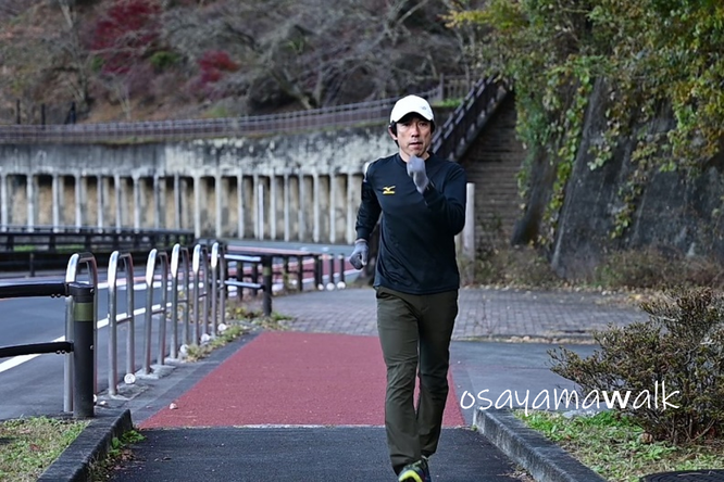 水根林道・奥多摩登山、昭島・立川の登山教室は、オサモミ整体院