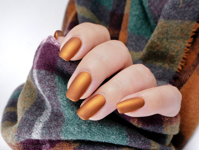 essie • rust worthy (EU 663) • Sweater Weather Collection (fall 2019)