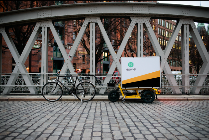 Elektromobilität-Startup NÜWIEL und Freetrailer mischen ab jetzt die boomende Sharing Economy für die letzte Meile auf