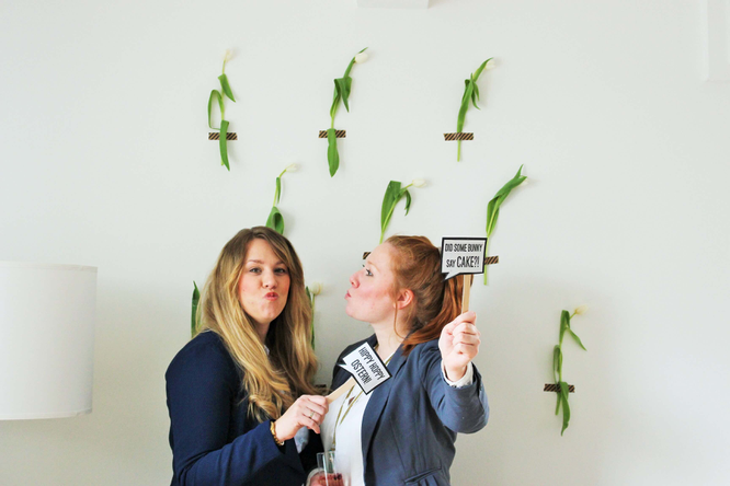 Bild: Photobooth Ideen Ostern, DIY Photoprops Ostern, gefunden auf Partystories.de