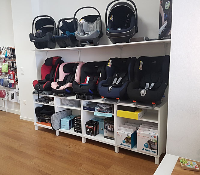 Zwergperten-Shop in Berlin-Friedrichshain: Fachhandel für Reboarder, Babyschalen und "große" Auto-Kindersitze