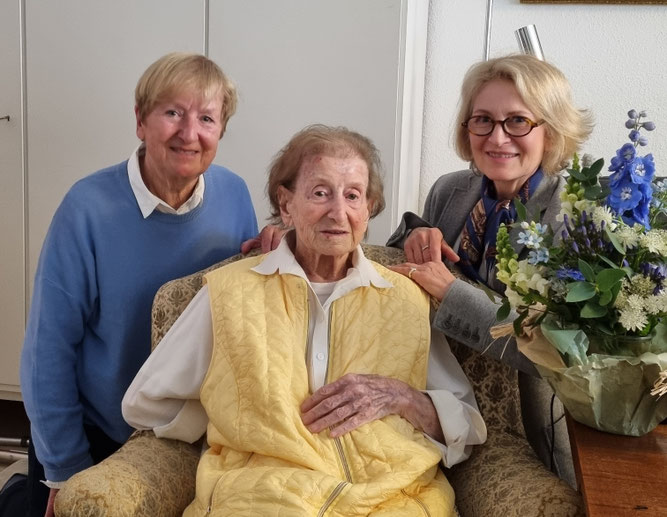 von links: Monika Neubauer; Francisca Lienau, Johanna Schiefner-Földessy -NABU Düsseldorf e.V.