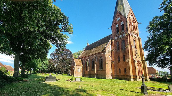 Kirche Vietlübbe