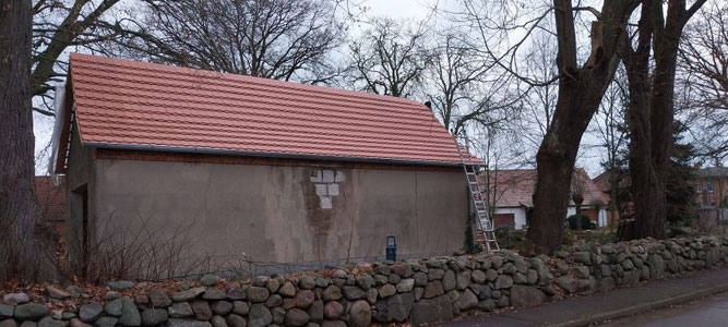 Die Dachfertigstellung im Dezember 2025 beim zukünftigen Ausstellungsgebäude.