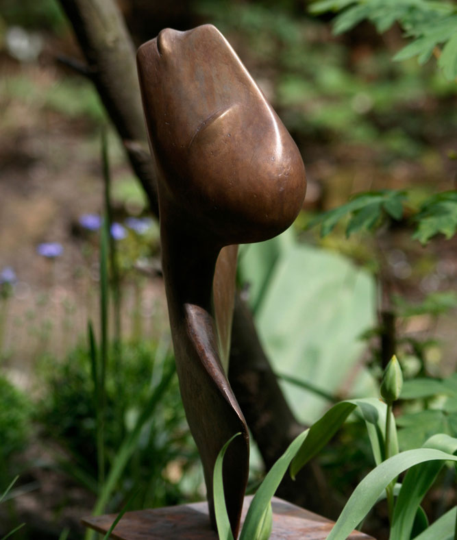 Heidrun Feistner: Engel der Tiere / Bronze / Foto HF