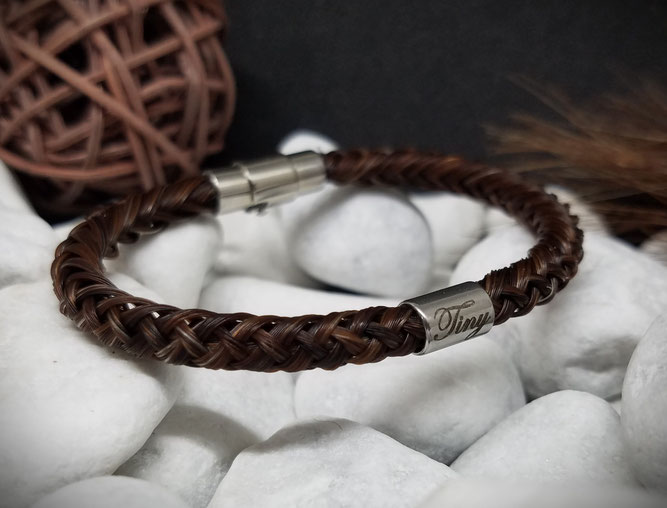 Pferdehaararmband mit Gravur eigenes Pferdehaar, Tierische Kunstwerke