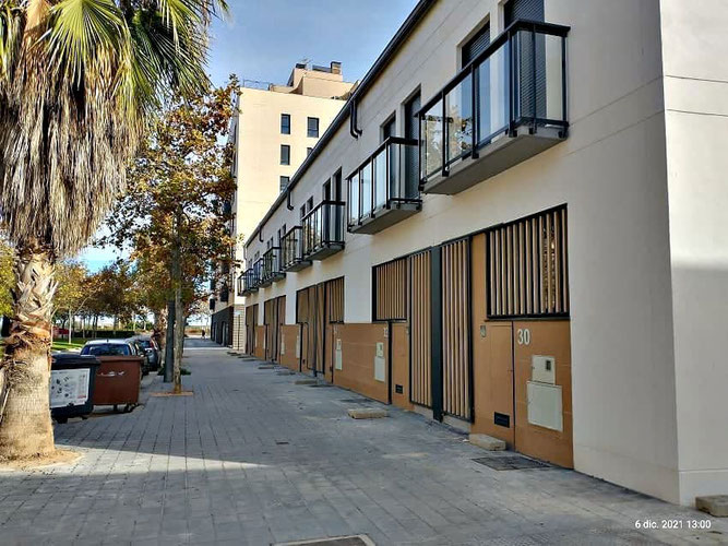 En Nou Benicalap podemos encontrar todo tipo de viviendas: Pisos, Áticos, Dúplex , Casas , chalets,. Adosados...