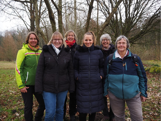 Das Betreuerteam: Katharina Lohrie, Sabine Köhne, Anneke Otte, Tamina Riemer, Anne Stamm, Myrtis Ehrenstein (von links nach rechts).