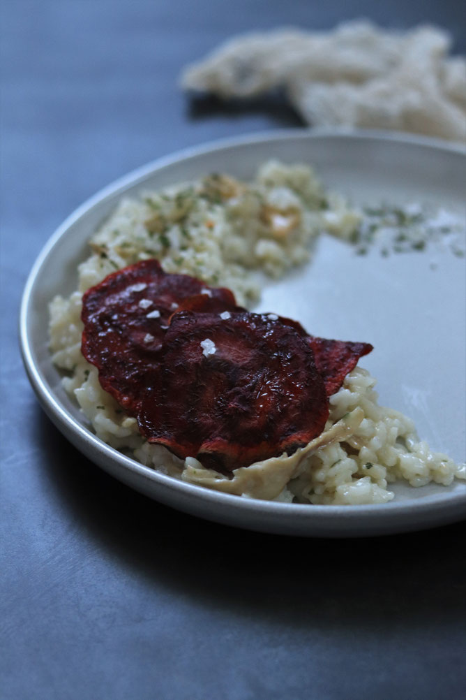 Pilzrisotto mit Rote Beete Chips
