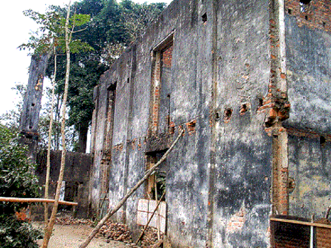 LES RUINES DU DOMAINE DES SEIGNEURS DE LAI CHÂU