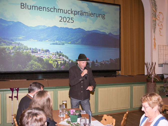 Begrüßung durch Vorsitzenden Reiner Pertl (Fotos R.Poeblau)