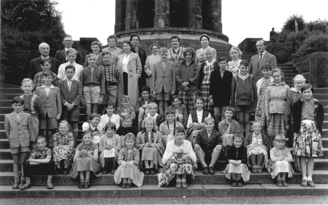 Schulausflug 1959 zum Hermansdenkmal