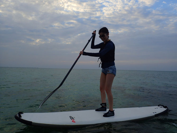 沖縄　宮古島　伊良部島　佐和田の浜　SUP　アクティビティー　サンセット　夕陽　夕日　ピクニック