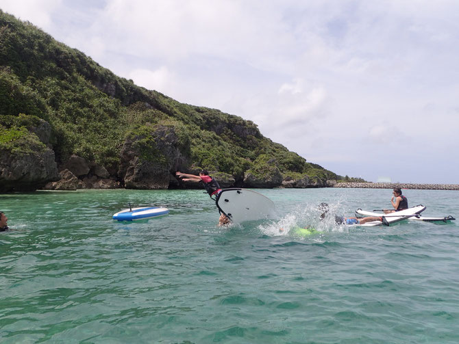 沖縄　宮古島　伊良部島　SUP　アクティビティー　クマノミ　ニモ　シュノーケル　シュノーケリング　ピクニック