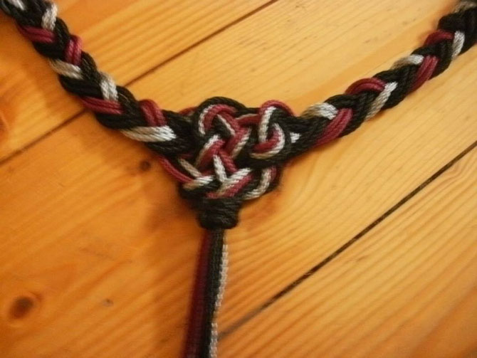 Stirnriemen keltischer Knoten fest geflochten Preis 18,-