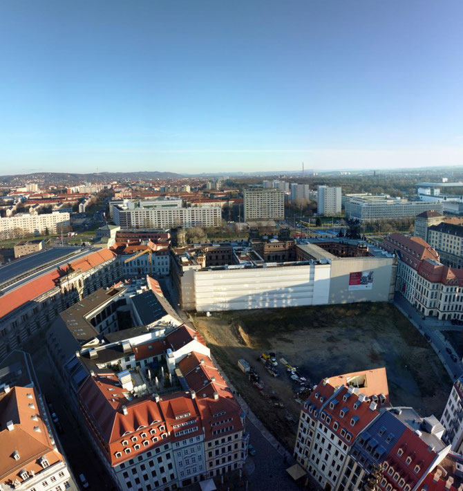41-Megapixel-Foto (Hochformat) mit Blick über Dresden - Foto: J.N.