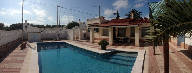 Das Haus mit Pool