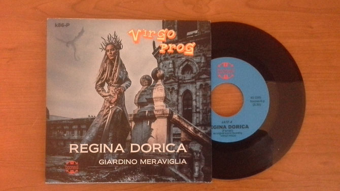 regina dorica / giardino meraviglia - etichetta BOONEVIL