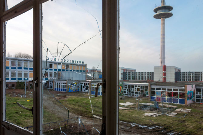 Das Jugendzentrum Essen während des Abbruchs im Januar 2014