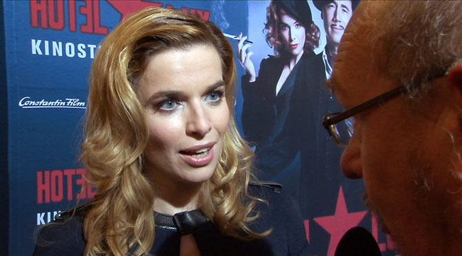 Thekla Reuten beim Interview mit Dirk Fuchs