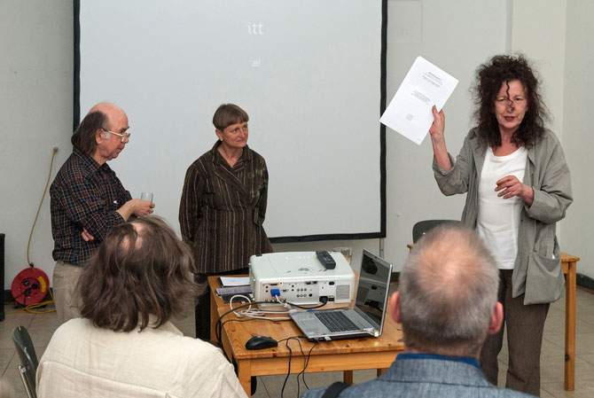 Andreas Weiland und Li Portenlänger (links), Doris Schöttler-Boll (rechts)