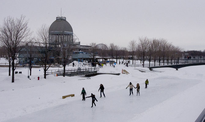 Le Bassin Bonsecour, en hiver, une des plus belles patinoires du Québec