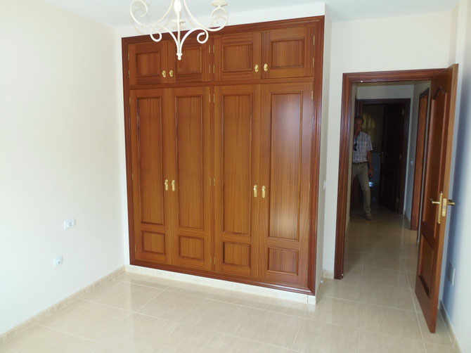 Einbauschrank vom 1. Schlafzimmer