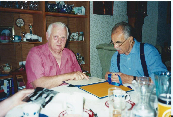 Albert and Amelio July  1999