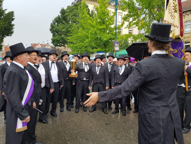 Beim Festumzug zum Stadtjubiläum