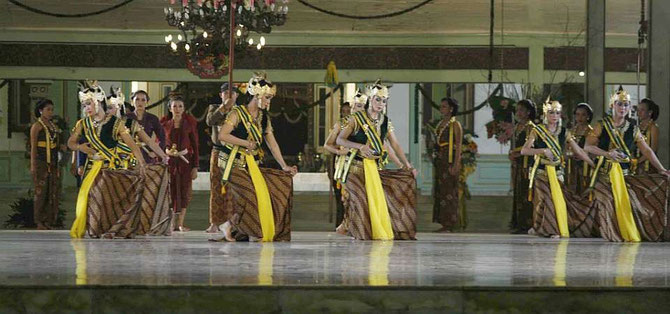 BALLET ROYAL DU PALAIS DE  MANGKUNEGARAN.